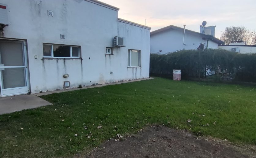 WhatsApp Image 2025-05-23 at 18.12.33 (1)