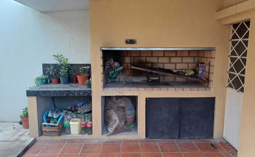 070c56d6-91f0-40c9-adfc-c75c39b023ea